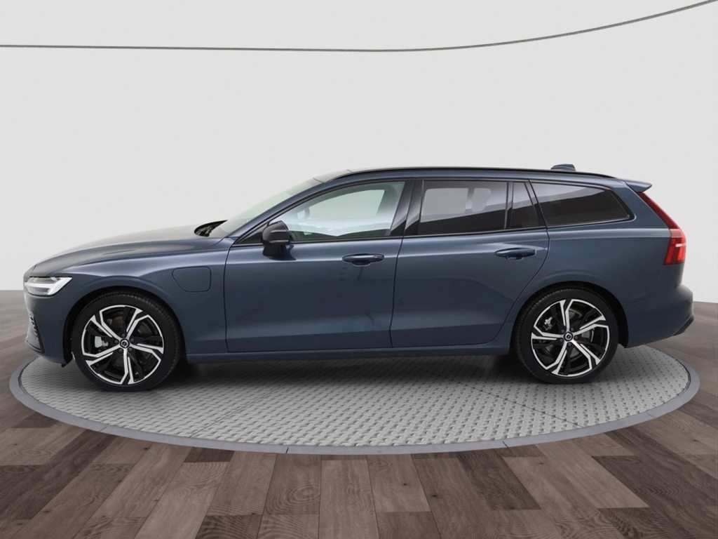 VOLVO V60 2.0 T8 TE Ultra Dark, Winter, Business, eAWD, Plug-in-Hybrid Benzin/Elektro, Occasion / Gebraucht, Automatik - 7