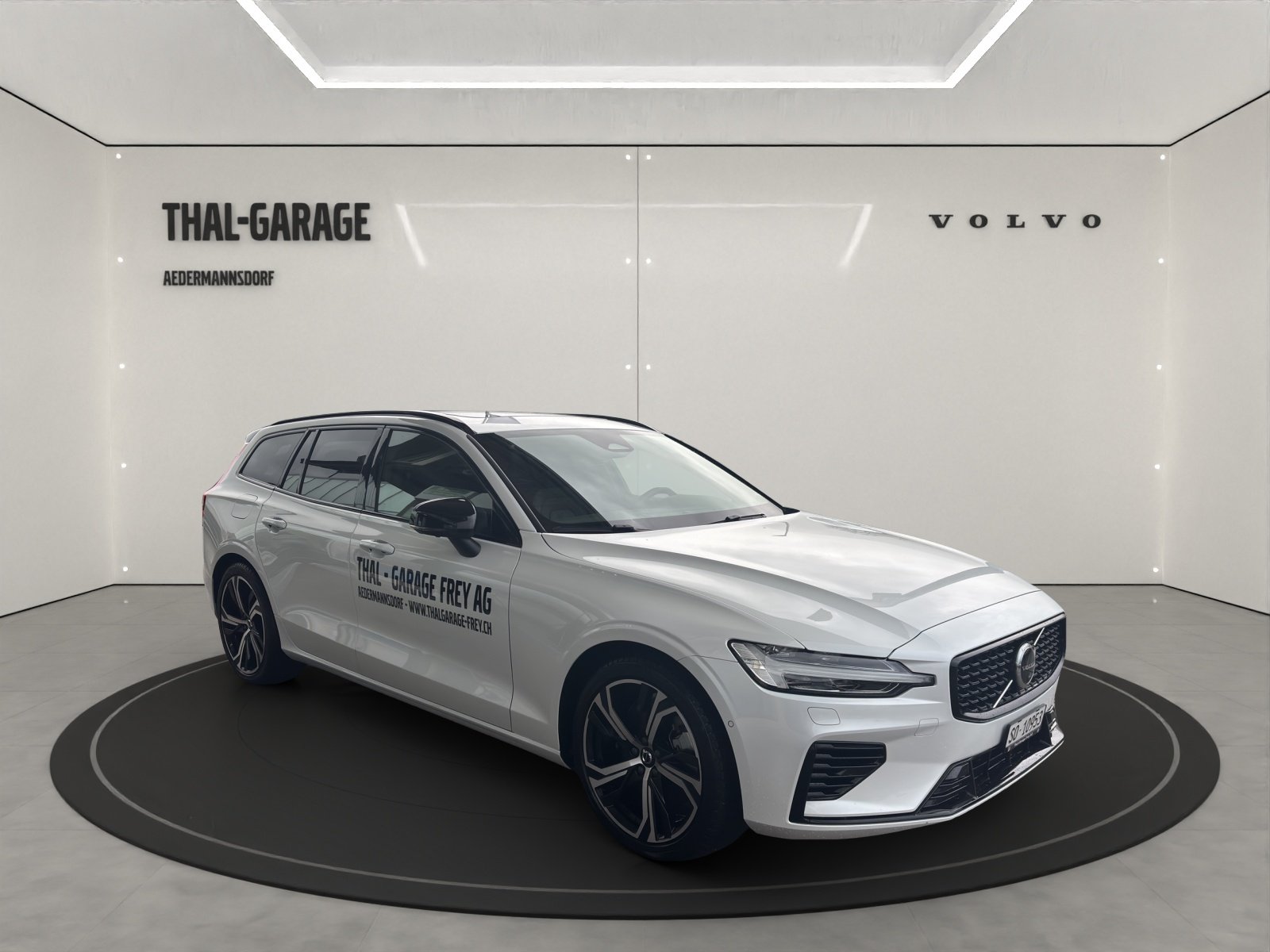 VOLVO V60 2.0 T6 TE Plus Dark eAWD, Plug-in-Hybrid Benzin/Elektro, Vorführwagen, Automatik - 3