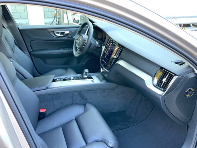 VOLVO V60 B5 AWD MHD PlusBright, Mild-Hybrid Diesel/Elektro, Vorführwagen, Automatik - 7