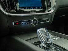 VOLVO V60 2.0 B4 Ultimate Dark, Mild-Hybrid Petrol/Electric, Ex-demonstrator, Automatic - 4