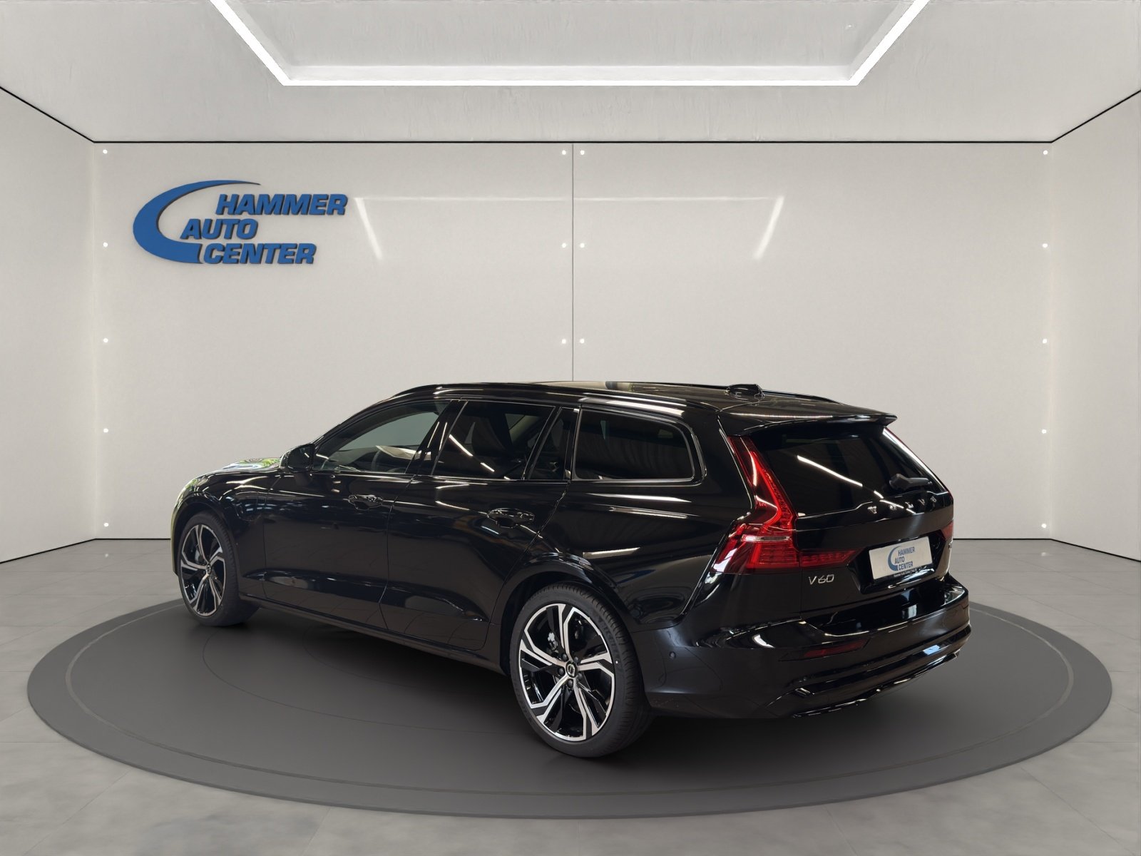 VOLVO V60 2.0 T8 TE Ultra Dark eAWD, Plug-in-Hybrid Benzin/Elektro, Vorführwagen, Automatik - 3