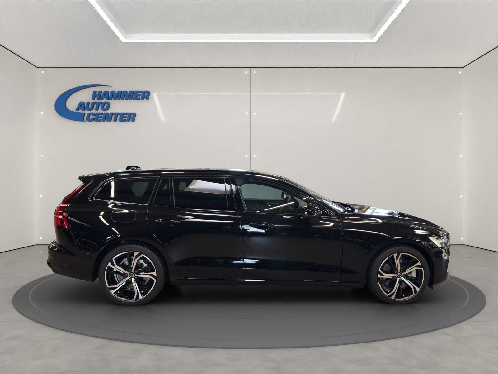 VOLVO V60 2.0 T8 TE Ultra Dark eAWD, Plug-in-Hybrid Benzin/Elektro, Vorführwagen, Automatik - 6