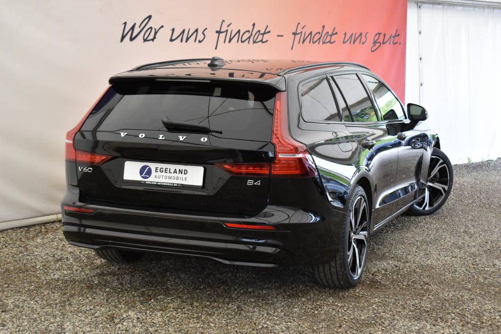 VOLVO V60 2.0 B4 Plus Dark, Hybride Léger Essence/Électricité, Voiture de démonstration, Automatique - 4
