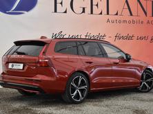 VOLVO V60 2.0 T6 TE Ultra Dark eAWD, Plug-in-Hybrid Petrol/Electric, Ex-demonstrator, Automatic - 3
