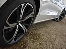 VOLVO V60 2.0 B4 Ultra Dark, Mild-Hybrid Petrol/Electric, Ex-demonstrator, Automatic - 5