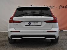 VOLVO V60 2.0 B4 Ultra Dark, Mild-Hybrid Petrol/Electric, Ex-demonstrator, Automatic - 6