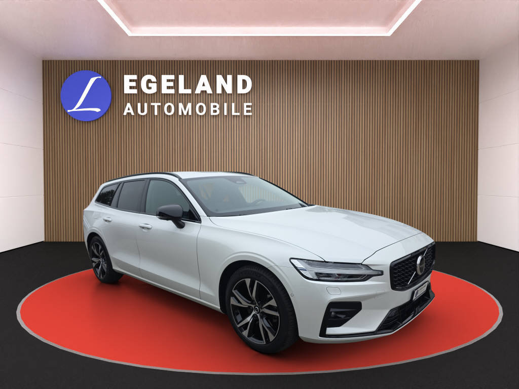 VOLVO V60 2.0 B4 Plus Dark, Mild-Hybrid Benzin/Elektro, Vorführwagen, Automatik - 2