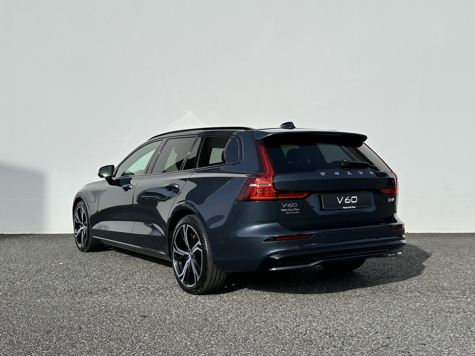 VOLVO V60 2.0 T8 TE Ultra Dark eAWD, Plug-in-Hybrid Benzin/Elektro, Vorführwagen, Automatik - 6