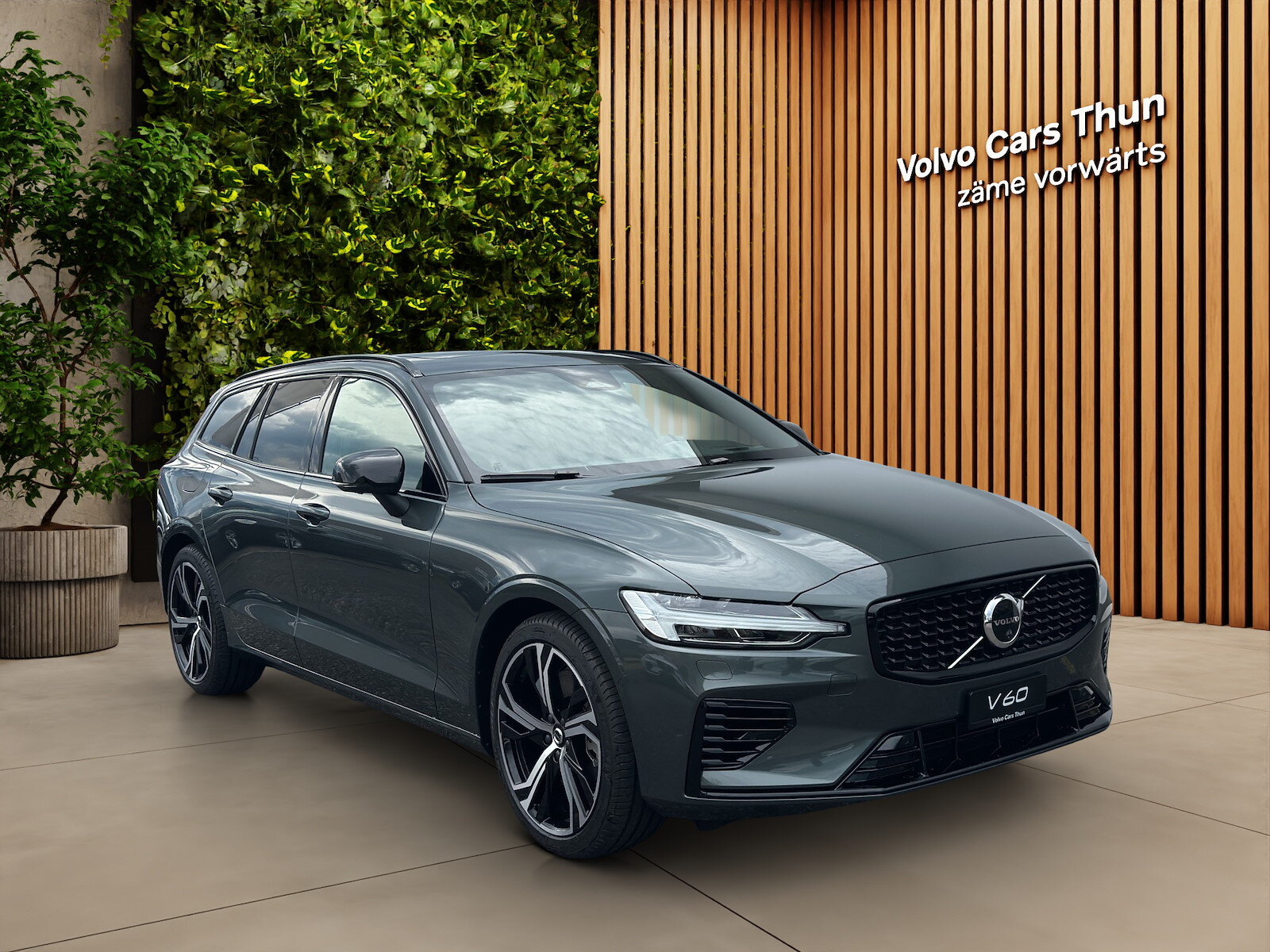 VOLVO V60 2.0 T8 TE Ultra Dark eAWD, Plug-in-Hybrid Benzin/Elektro, Vorführwagen, Automatik - 3