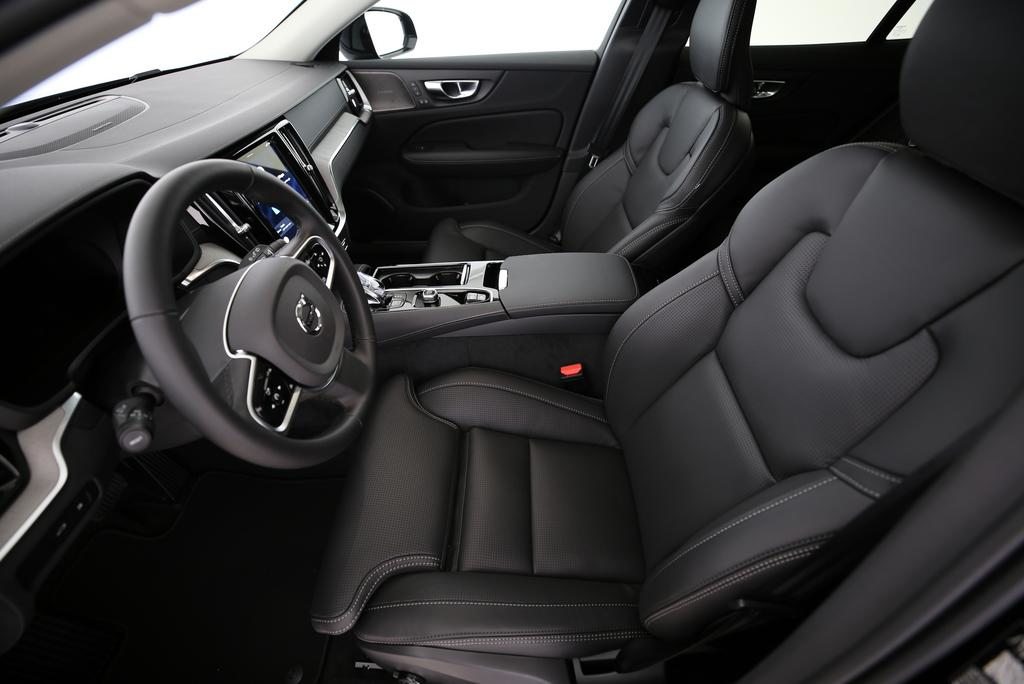 VOLVO V60 2.0 T6 TE Ultra Dark eAWD, Plug-in-Hybrid Benzin/Elektro, Vorführwagen, Automatik - 7