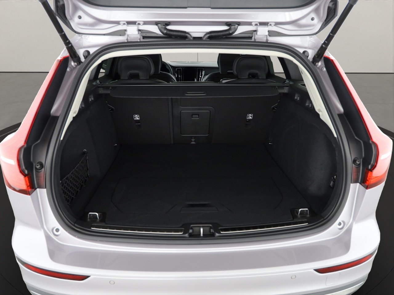 VOLVO V60 2.0 T6 TE Ultra Bright eAWD, Plug-in-Hybrid Benzina/Elettrica, Auto dimostrativa, Automatico - 6