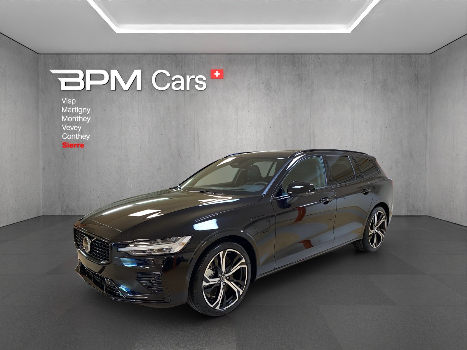 VOLVO V60 2.0 T6 TE Ultra Dark eAWD