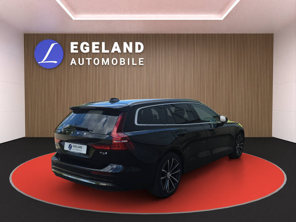 VOLVO V60 2.0 T6 TE Ultra Bright eAWD, Plug-in-Hybrid Petrol/Electric, Ex-demonstrator, Automatic - 4
