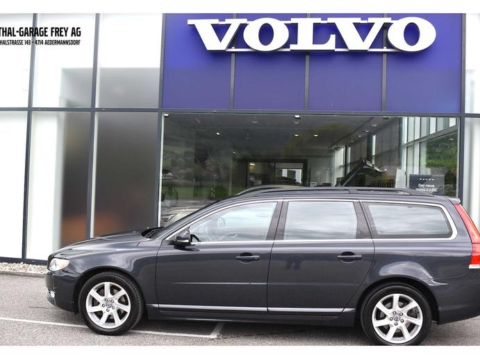 VOLVO V70 2.4 D4 Momentum AWD, Diesel, Second hand / Used, Automatic