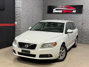 VOLVO V70 D5 AWD Kinetic Geartronic