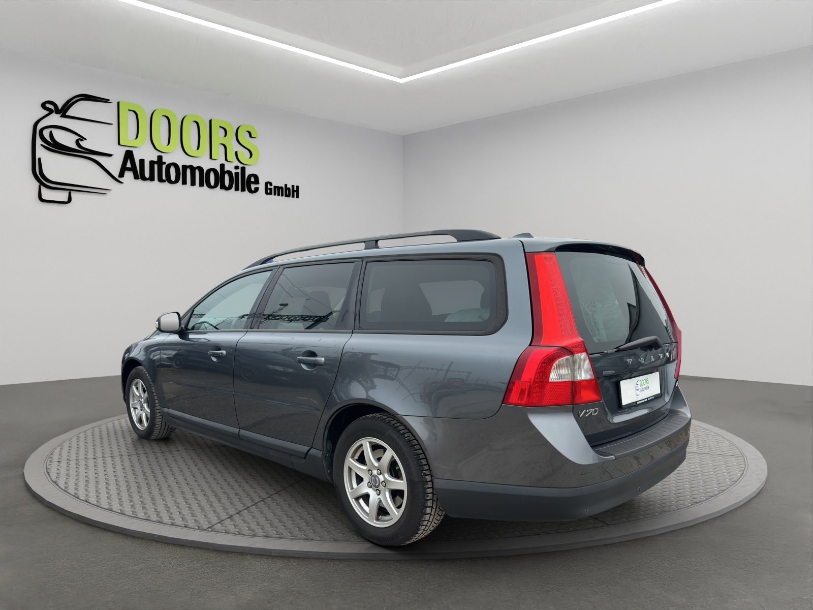 VOLVO V70 2.5T Momentum Geartronic, Benzina, Occasioni / Usate, Automatico - 6