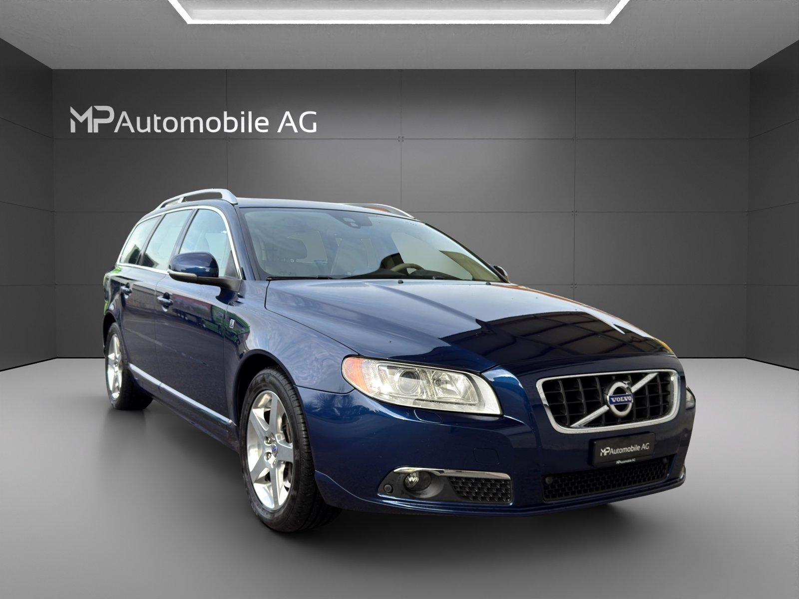 VOLVO V70 D5 AWD OceanRace Geartronic, Diesel, Occasioni / Usate, Automatico - 2