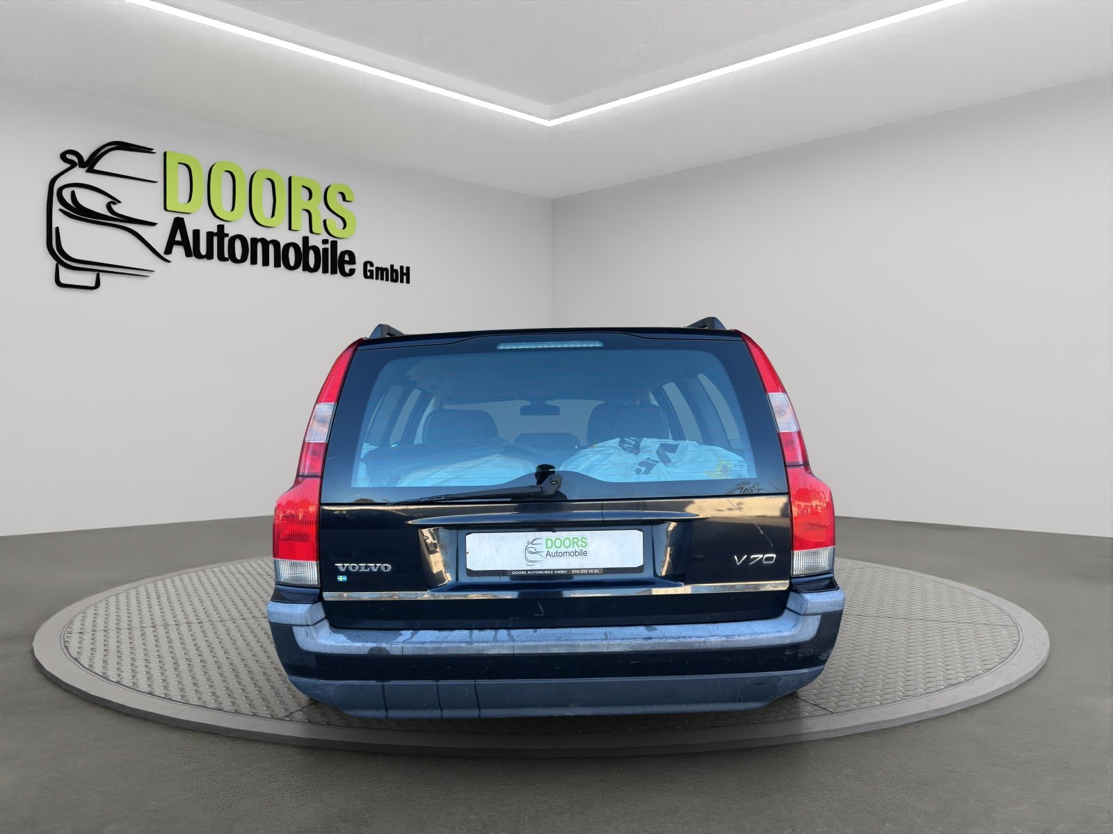 VOLVO V70 2.0T, Essence, Occasion / Utilisé, Automatique - 6