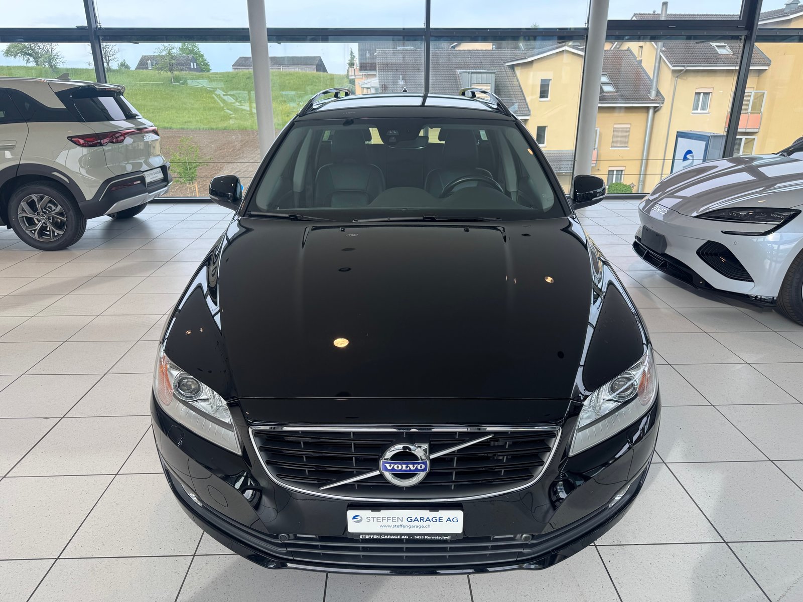VOLVO V70 D2 Momentum ClassicEd, Diesel, Occasion / Gebraucht, Automatik - 5