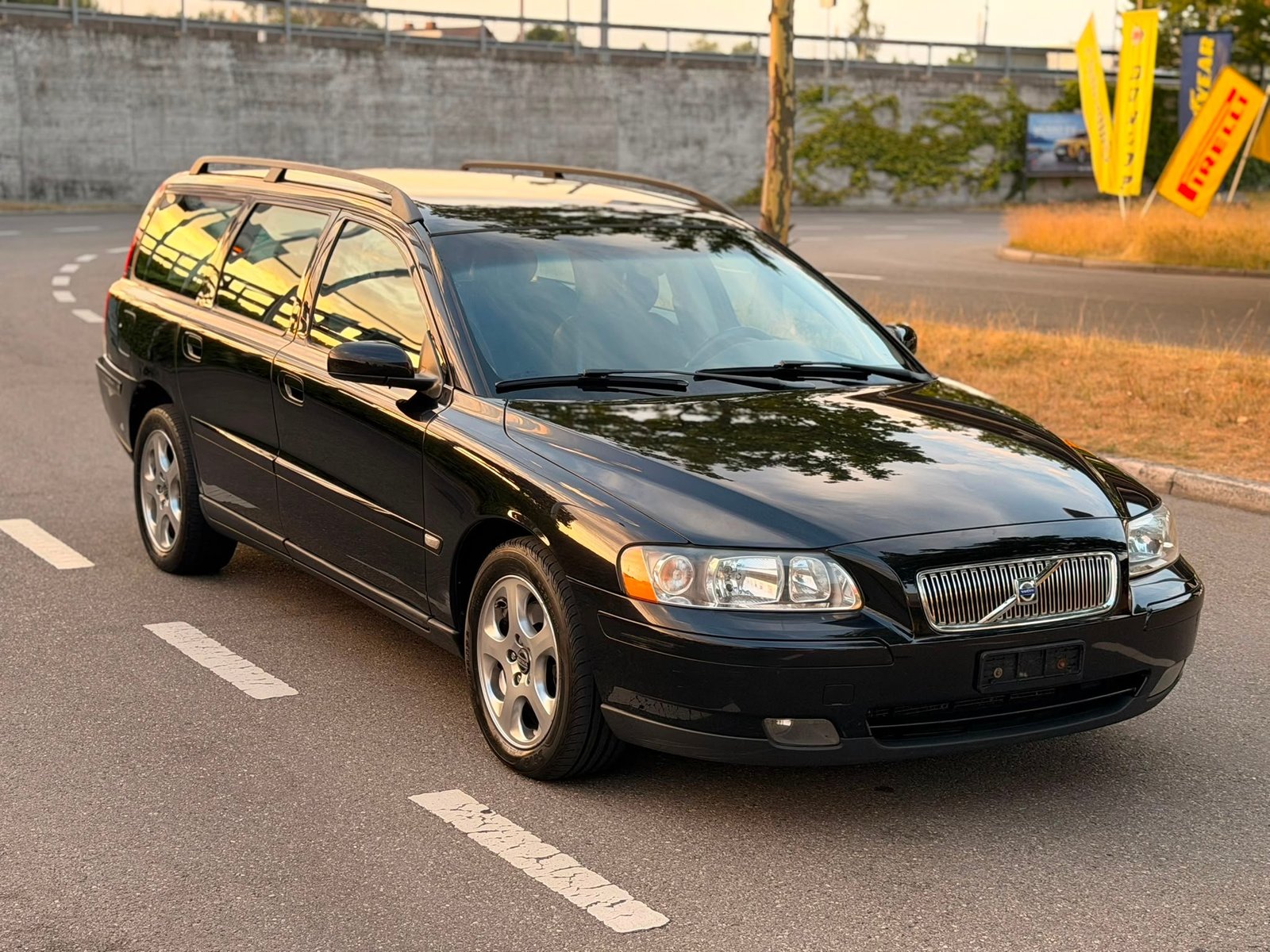VOLVO V70 2.4 Summum, Petrol, Second hand / Used, Automatic - 6