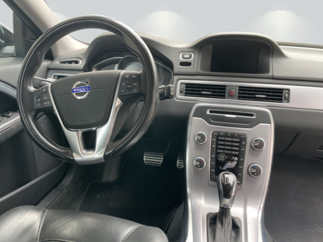 VOLVO V70 D4 Summum Dynamic Ed, Occasion / Gebraucht, Automatik - 5