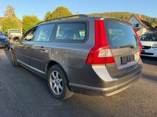 VOLVO V70 2.4D Kinetic Geartronic, Diesel, Occasion / Utilisé, Automatique - 3