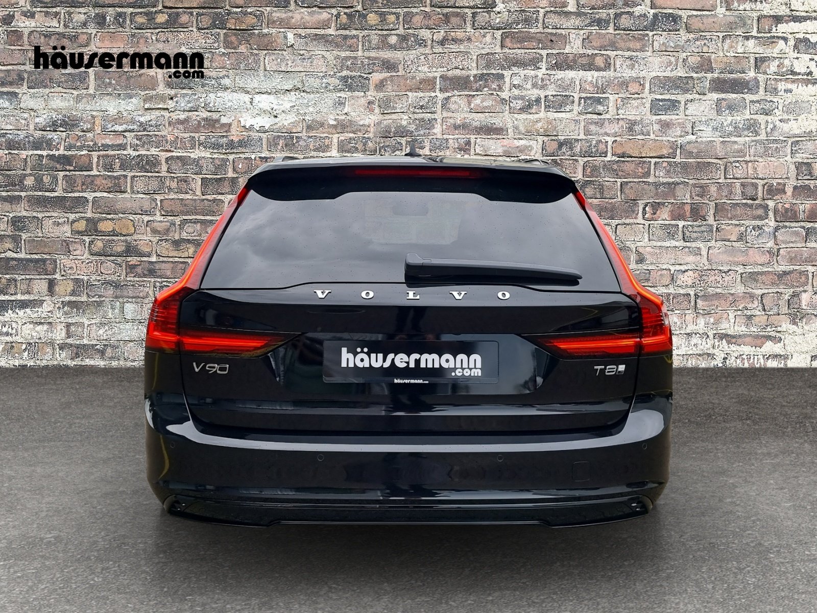 VOLVO V90 2.0 T8 TE eAWD XCLUSIVE Ultimate Dark, Plug-in-Hybrid Benzina/Elettrica, Auto nuove, Automatico - 5