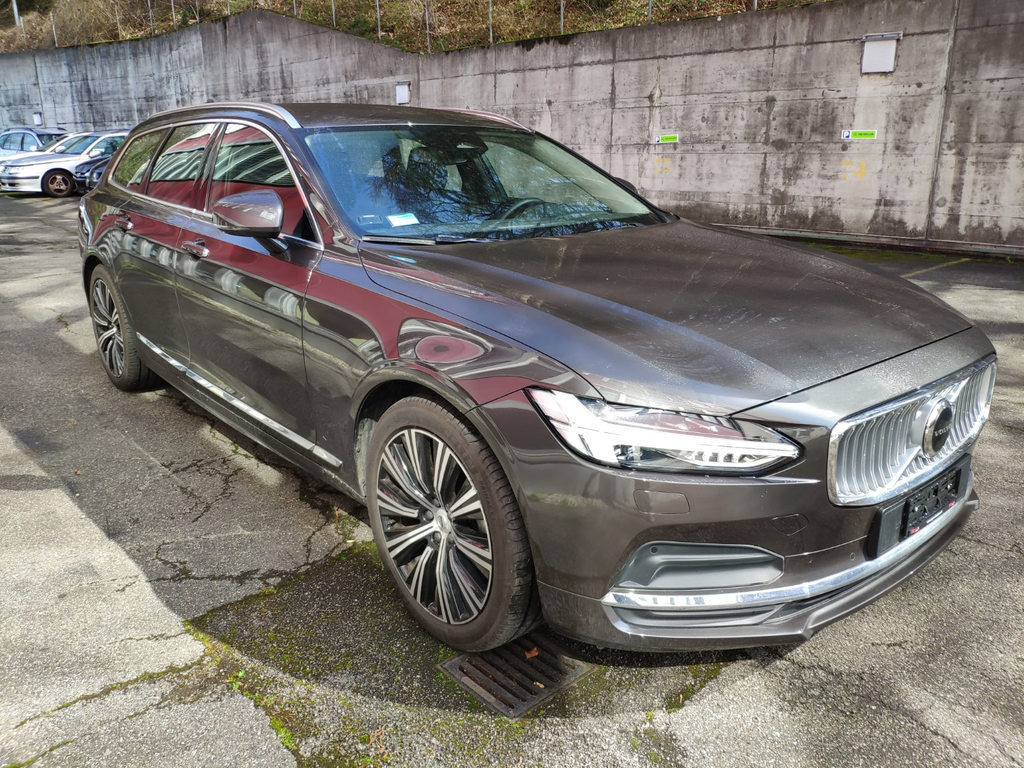 VOLVO Volvo V90 Inscription, 2.0 B4 MHEV Petrol 197 HP