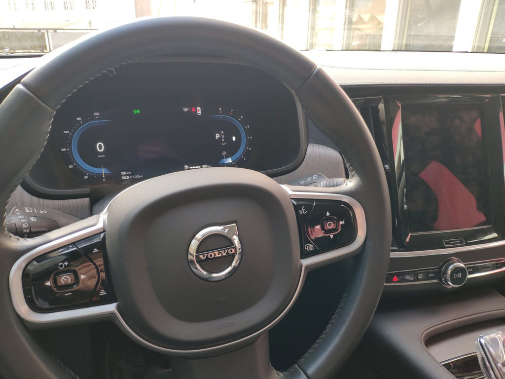 VOLVO Volvo V90 Inscription, 2.0 B4 MHEV Petrol 197 HP, Mild-Hybrid Petrol/Electric, Second hand / Used, Automatic - 4