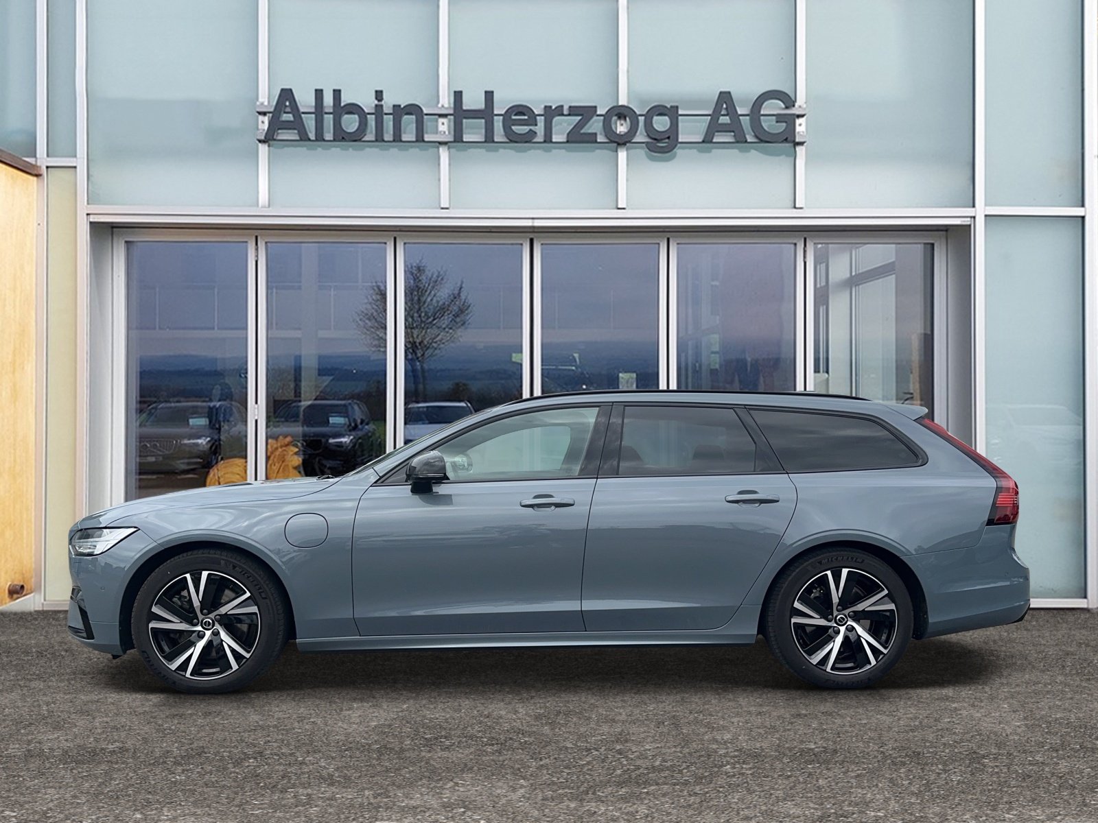 VOLVO V90 2.0 T6 TE R-Design 11,6kWh eAWD, Plug-in-Hybrid Benzina/Elettrica, Occasioni / Usate, Automatico - 2