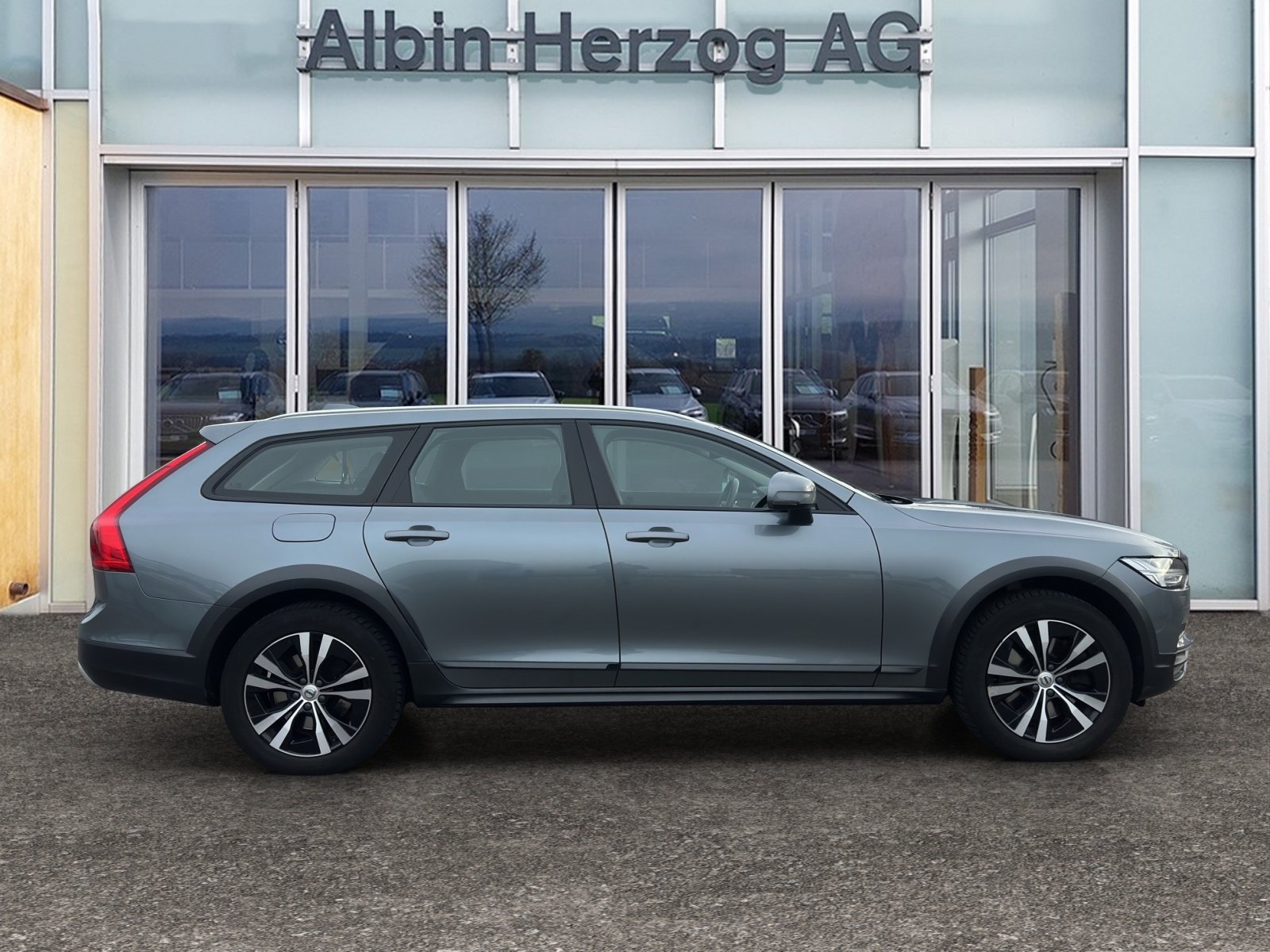 VOLVO V90 Cross Country 2.0 D5 AWD, Diesel, Occasion / Gebraucht, Automatik - 6