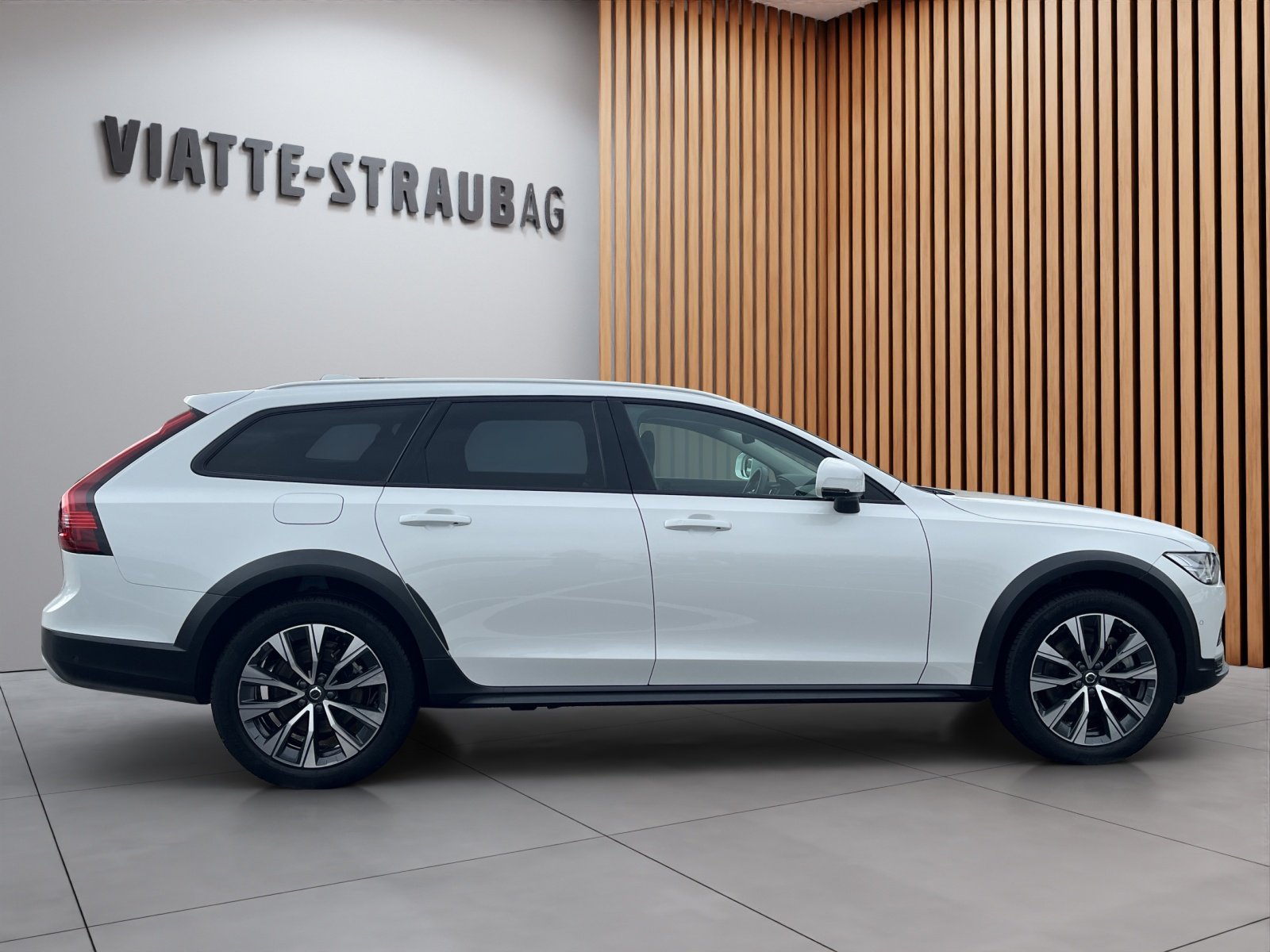 VOLVO V90 Cross Country 2.0 B5 Plus AWD, Hybride Leggero Benzina/Elettrica, Occasioni / Usate, Automatico - 6