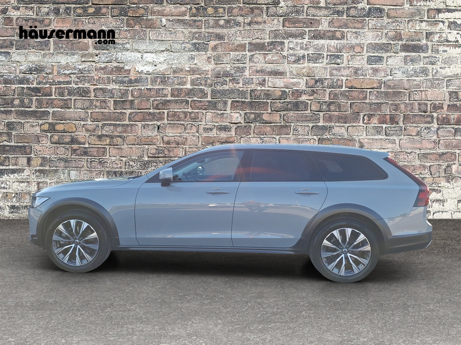 VOLVO V90 Cross Country 2.0 B5 Plus AWD, Hybride Léger Essence/Électricité, Occasion / Utilisé, Automatique - 3