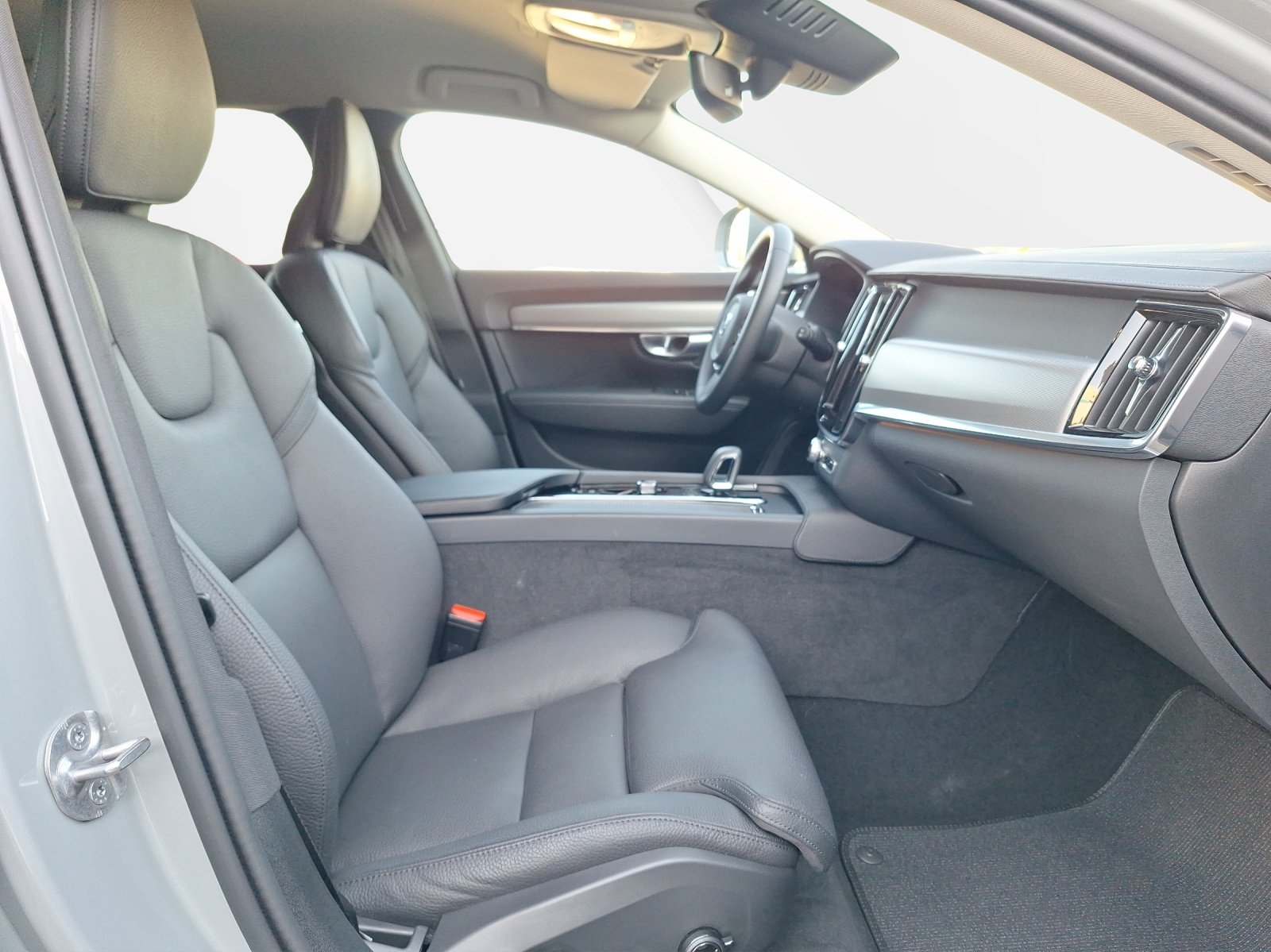 VOLVO V90 Cross Country 2.0 B5 Plus AWD, Hybride Léger Essence/Électricité, Occasion / Utilisé, Automatique - 7