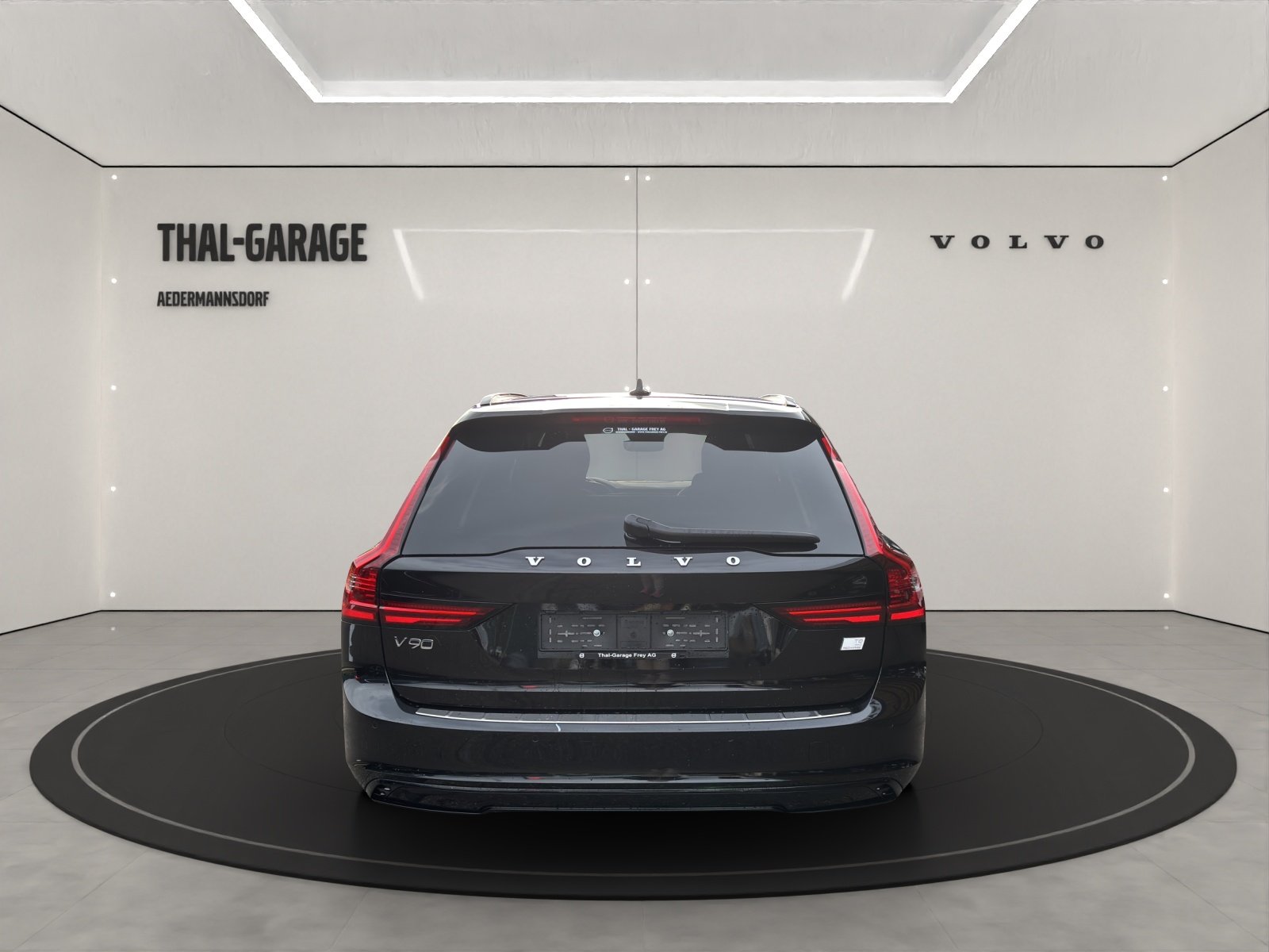 VOLVO V90 2.0 T8 TE Ultimate Dark eAWD, Hybride Rechargeable Essence/Électricité, Occasion / Utilisé, Automatique - 4