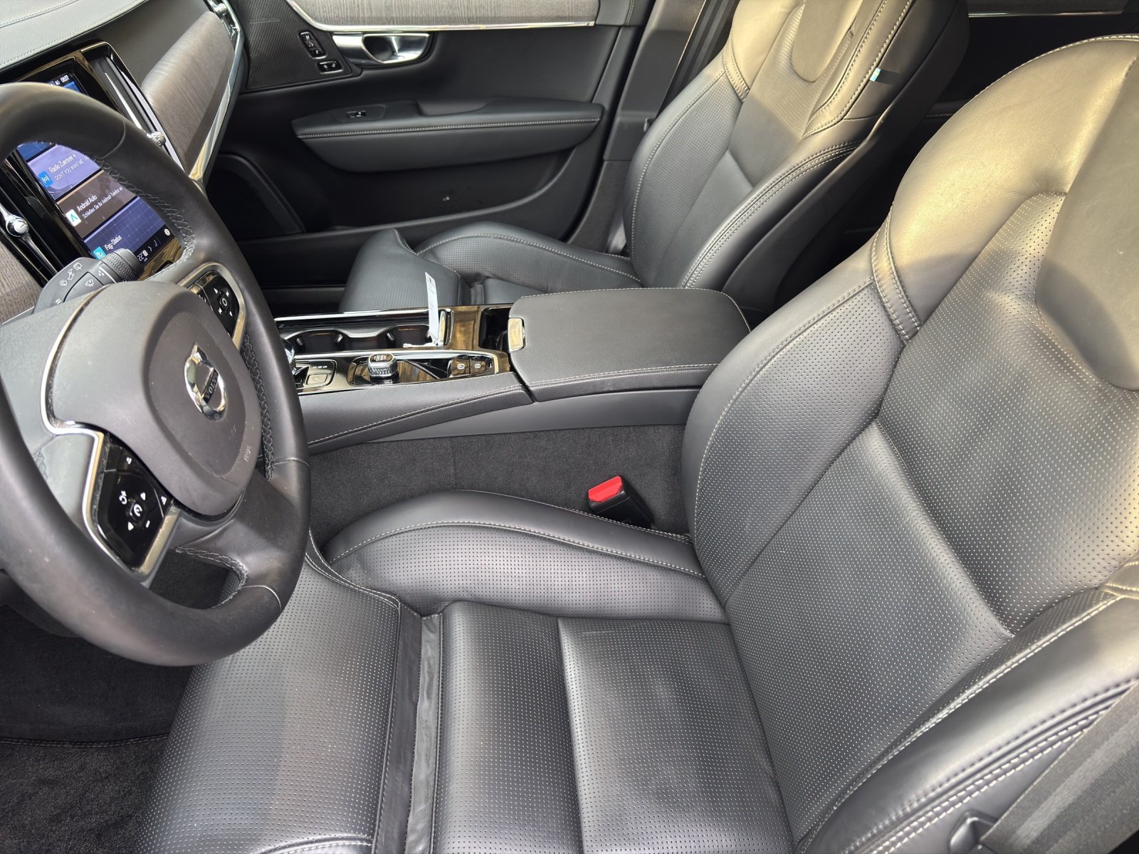 VOLVO V90 2.0 T8 TE Ultimate Dark eAWD, Hybride Rechargeable Essence/Électricité, Occasion / Utilisé, Automatique - 6