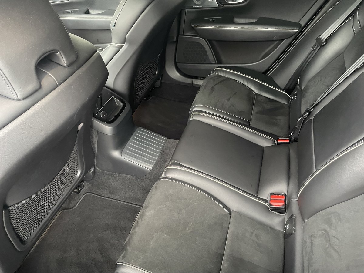 VOLVO V90 T8 AWD R-Design, Hybride Intégral Essence/Électricité, Occasion / Utilisé, Automatique - 5