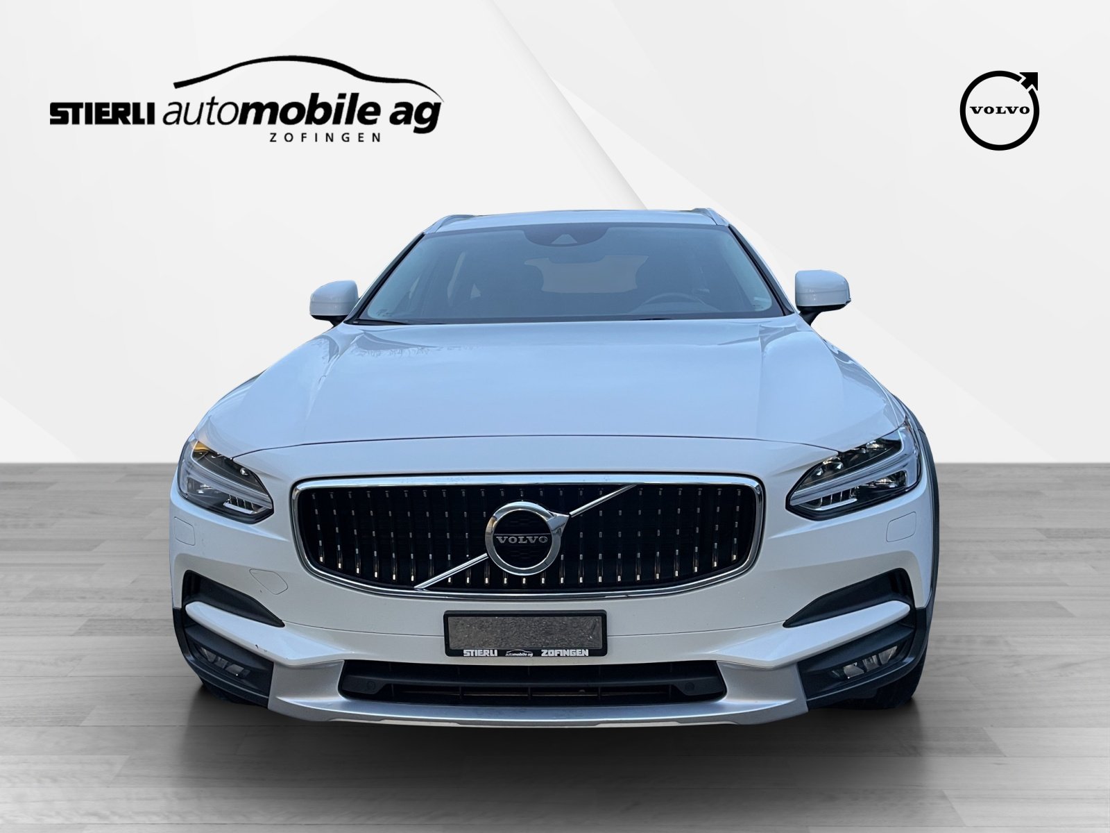 VOLVO V90 Cross Country 2.0 D5 AWD, Diesel, Second hand / Used, Automatic - 2