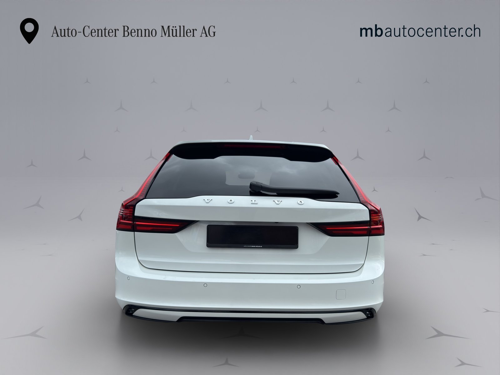 VOLVO V90 2.0 T8 TE Ultimate Dark eAWD, Plug-in-Hybrid Benzin/Elektro, Occasion / Gebraucht, Automatik - 4