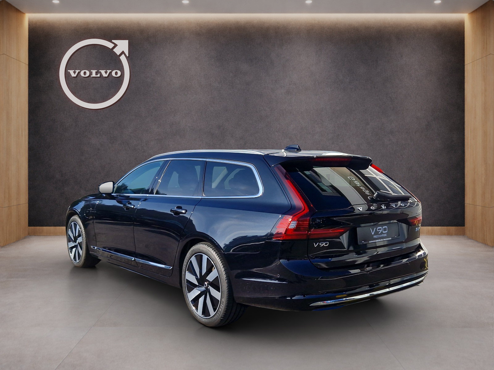 VOLVO V90 2.0 T6 TE Ultra Bright eAWD, Hybride Rechargeable Essence/Électricité, Occasion / Utilisé, Automatique - 4