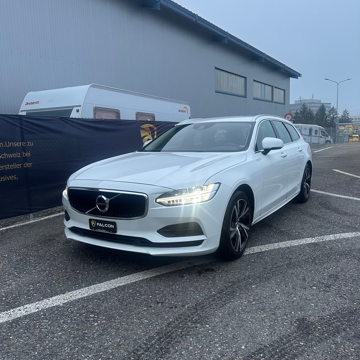 VOLVO V90 D3 Momentum Geartronic, Diesel, Occasion / Utilisé, Automatique - 3