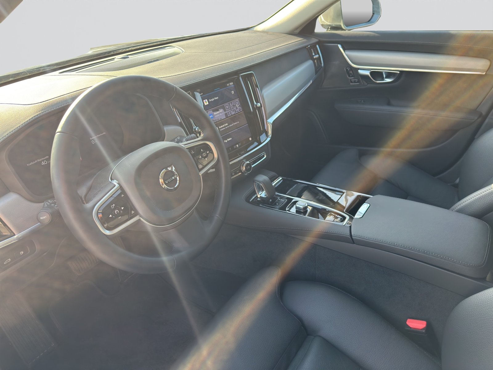 VOLVO V90 T6 eAWD Plug in Hybrid Plus Bright Geartronic, Plug-in-Hybrid Benzin/Elektro, Occasion / Gebraucht, Automatik - 7