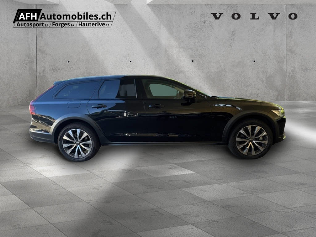 VOLVO V90 Cross Country 2.0 B5 Plus, Hybride Leggero Benzina/Elettrica, Occasioni / Usate, Automatico - 4