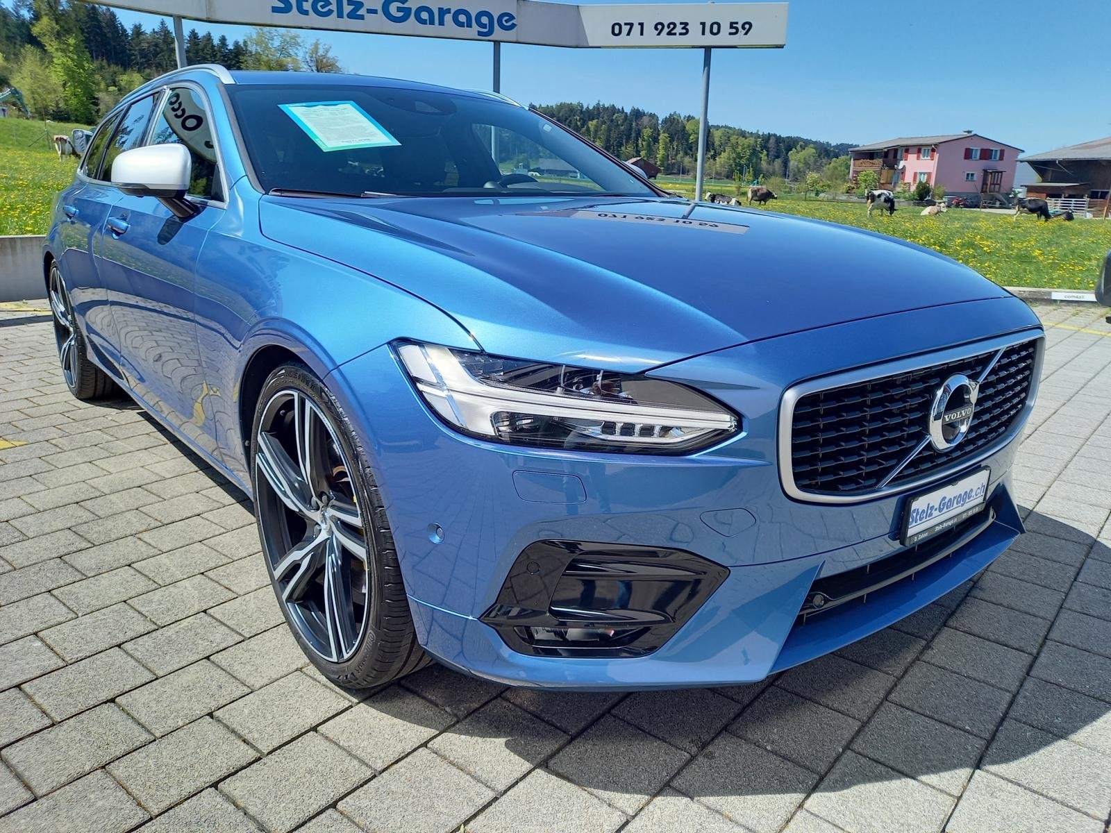 VOLVO V90 2.0 T6 R-Design AWD, Essence, Occasion / Utilisé, Automatique - 4