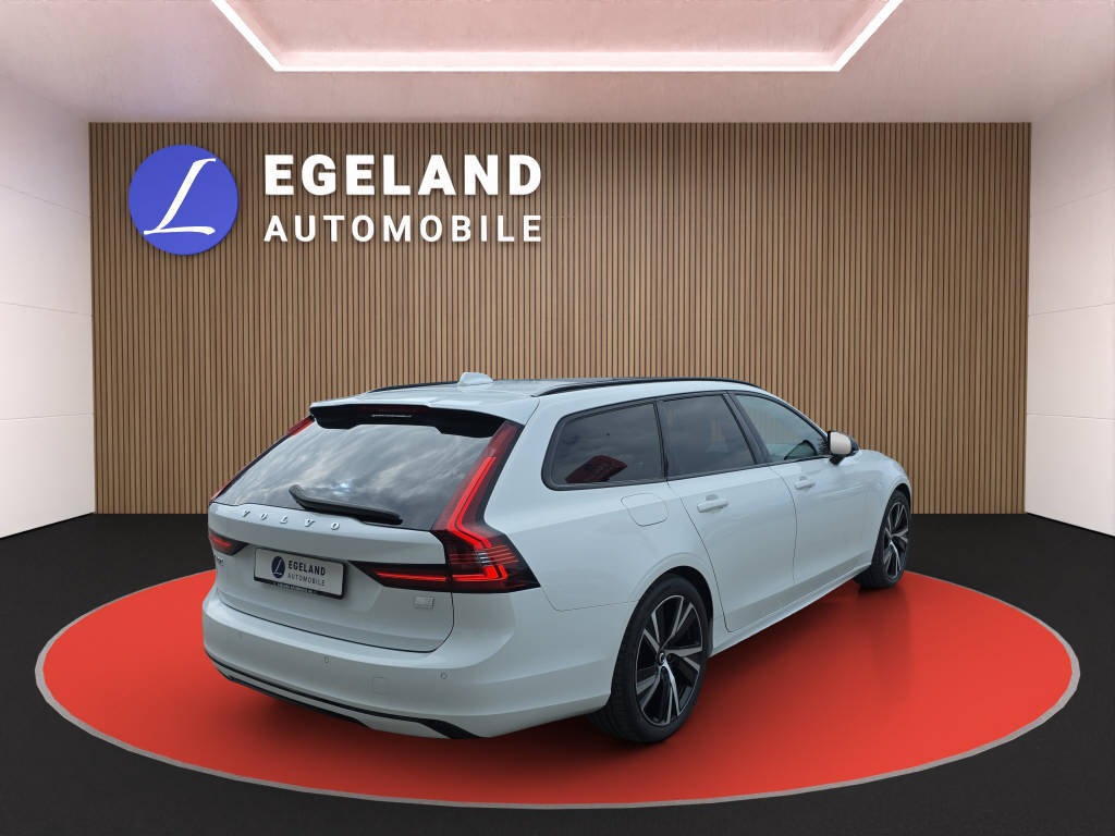 VOLVO V90 2.0 T8 TE R-Design eAWD, Plug-in-Hybrid Benzin/Elektro, Occasion / Gebraucht, Automatik - 4