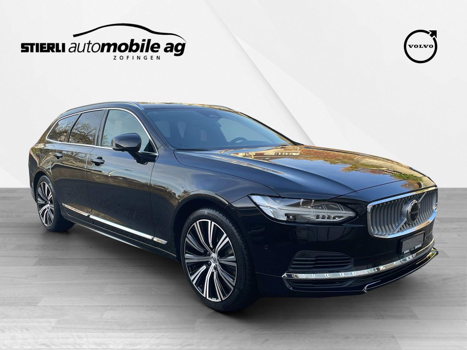 VOLVO V90 2.0 T6 TE Ultra Bright eAWD, Plug-in-Hybrid Petrol/Electric, Second hand / Used, Automatic - 3