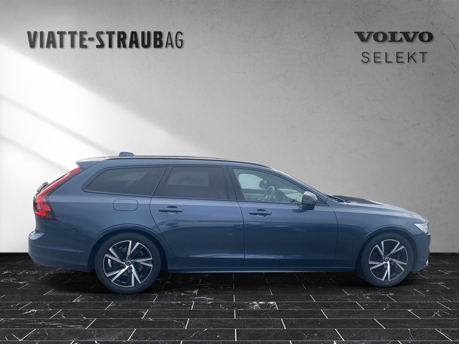 VOLVO V90 2.0 B5 R-Design AWD, Hybride Léger Diesel/Électricité, Occasion / Utilisé, Automatique - 6