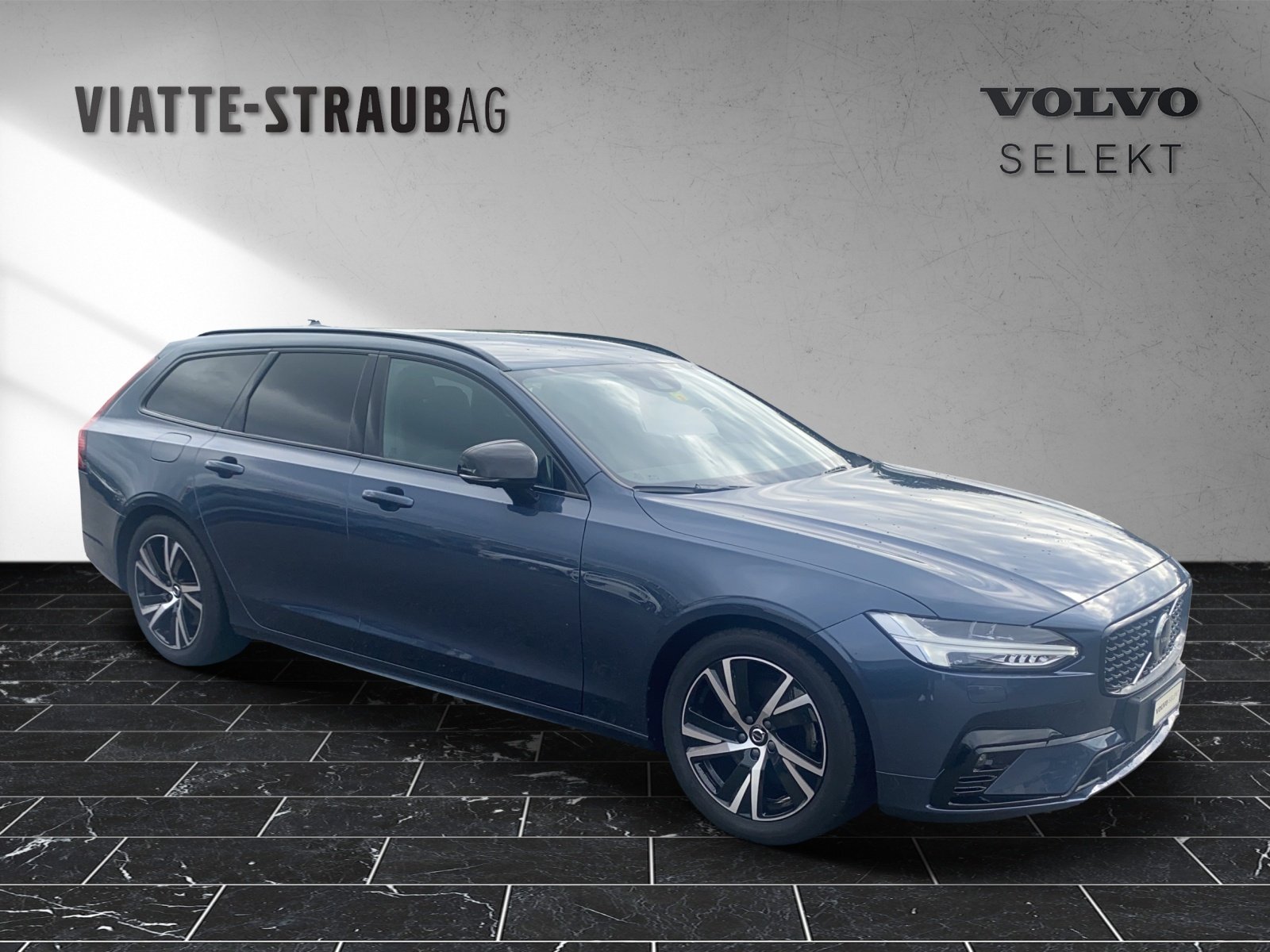 VOLVO V90 2.0 B5 R-Design AWD, Hybride Léger Diesel/Électricité, Occasion / Utilisé, Automatique - 7