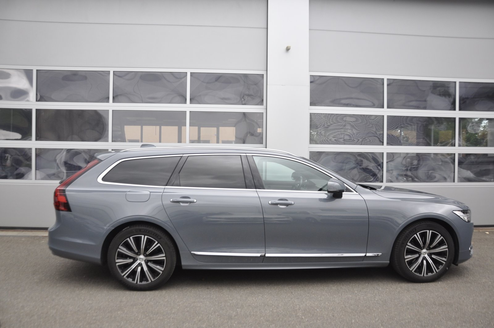 VOLVO V90 B5 AWD Diesel Mild Hybrid Inscription Geartronic I, Hybride Léger Diesel/Électricité, Occasion / Utilisé, Automatique - 3