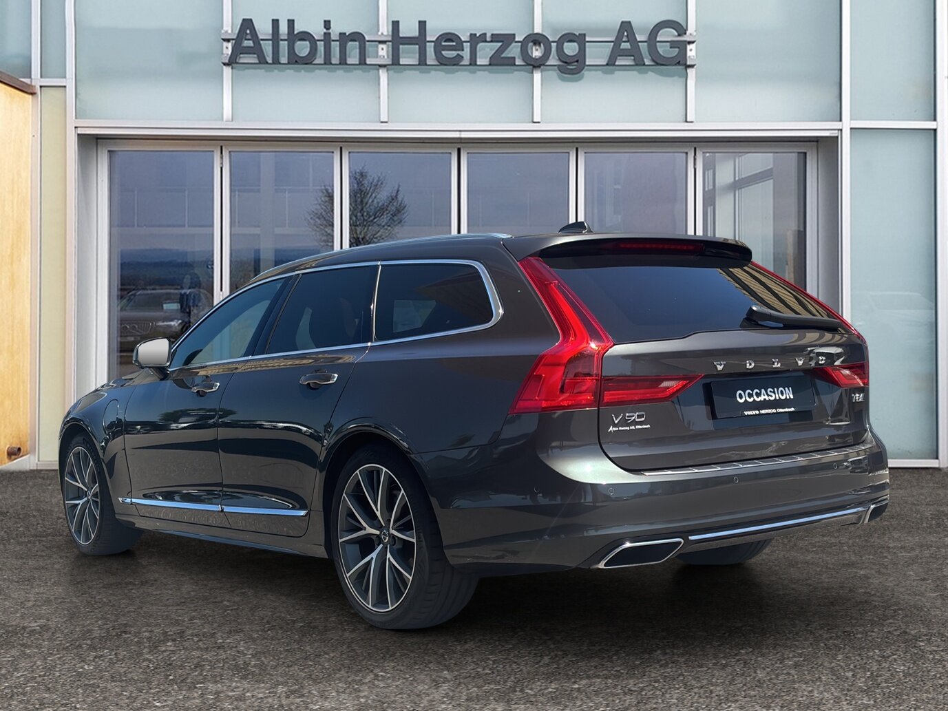 VOLVO V90 2.0 T8 TE Inscription AWD, Plug-in-Hybrid Benzin/Elektro, Occasion / Gebraucht, Automatik - 3